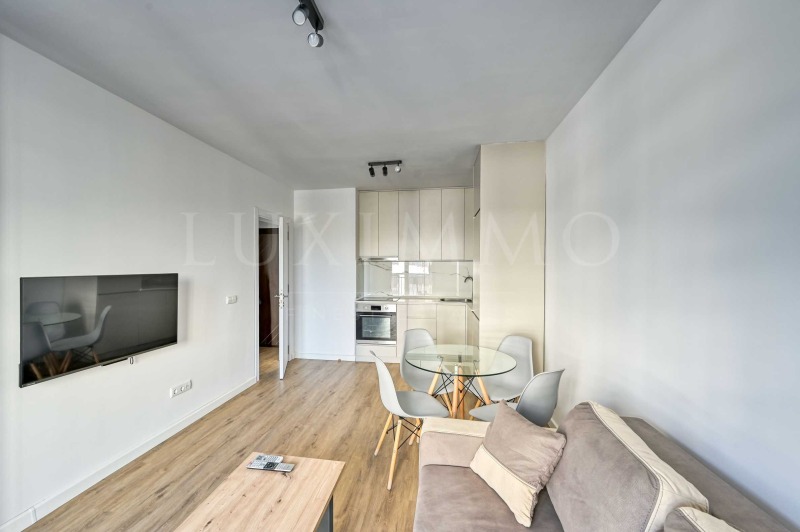 Zu vermieten  2 Schlafzimmer Sofia , Zentar , 76 qm | 27058641 - Bild [6]
