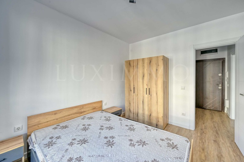Zu vermieten  2 Schlafzimmer Sofia , Zentar , 76 qm | 27058641 - Bild [8]