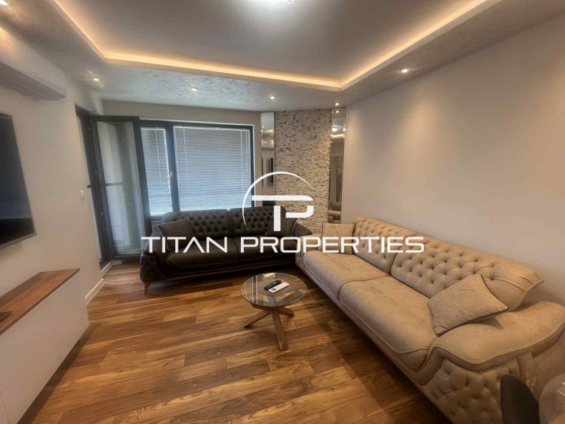 Da affittare  1 camera da letto Plovdiv , Ostromila , 65 mq | 79553304