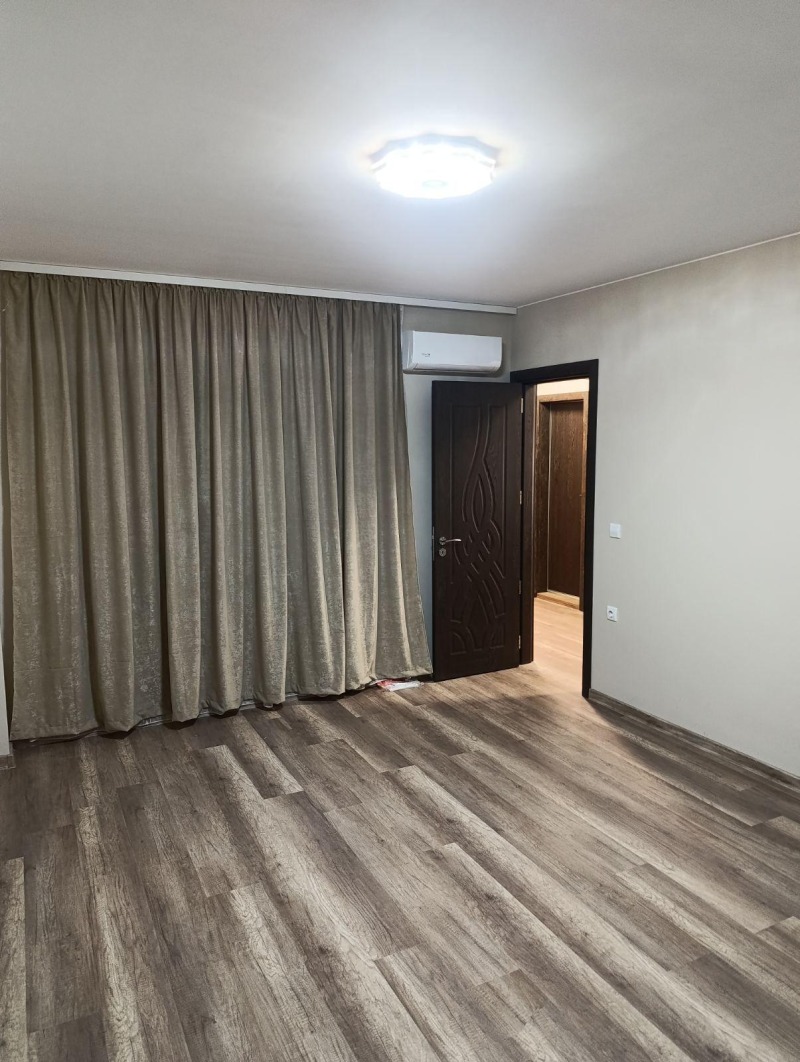 K pronájmu  Dům oblast Plovdiv , Parvomaj , 170 m2 | 93371977 - obraz [8]