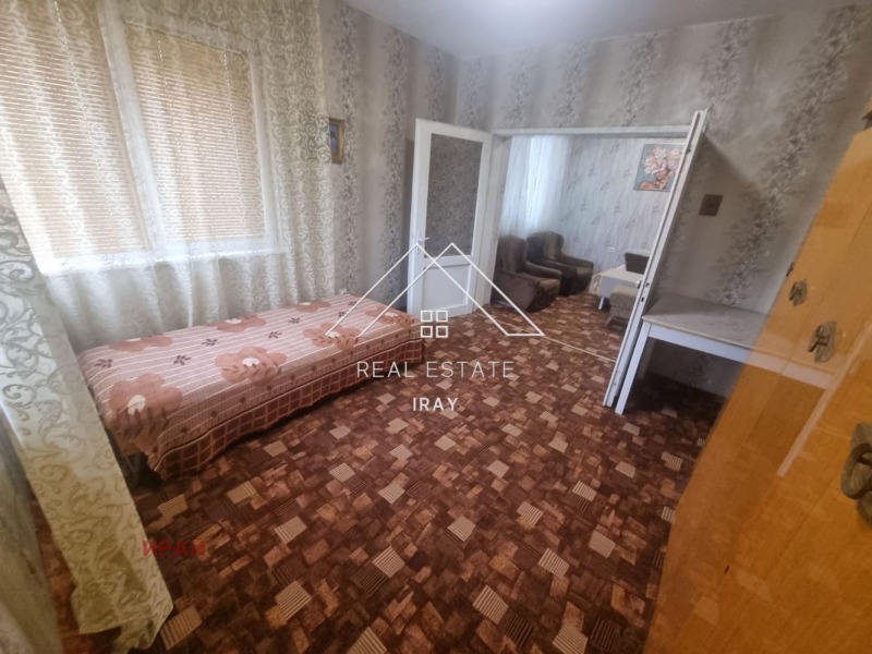 Do wynajęcia  Piętro domu Stara Zagora , Kazanski , 80 mkw | 70832434 - obraz [12]