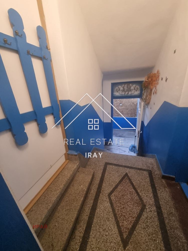 Do wynajęcia  Piętro domu Stara Zagora , Kazanski , 80 mkw | 70832434 - obraz [2]