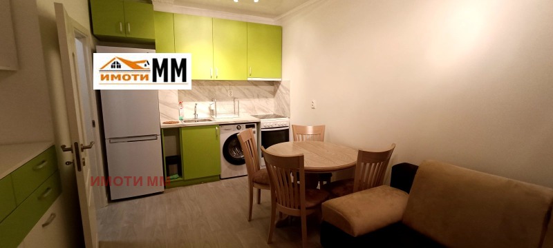 Zu vermieten  1 Schlafzimmer Plowdiw , Karschijaka , 65 qm | 22798654
