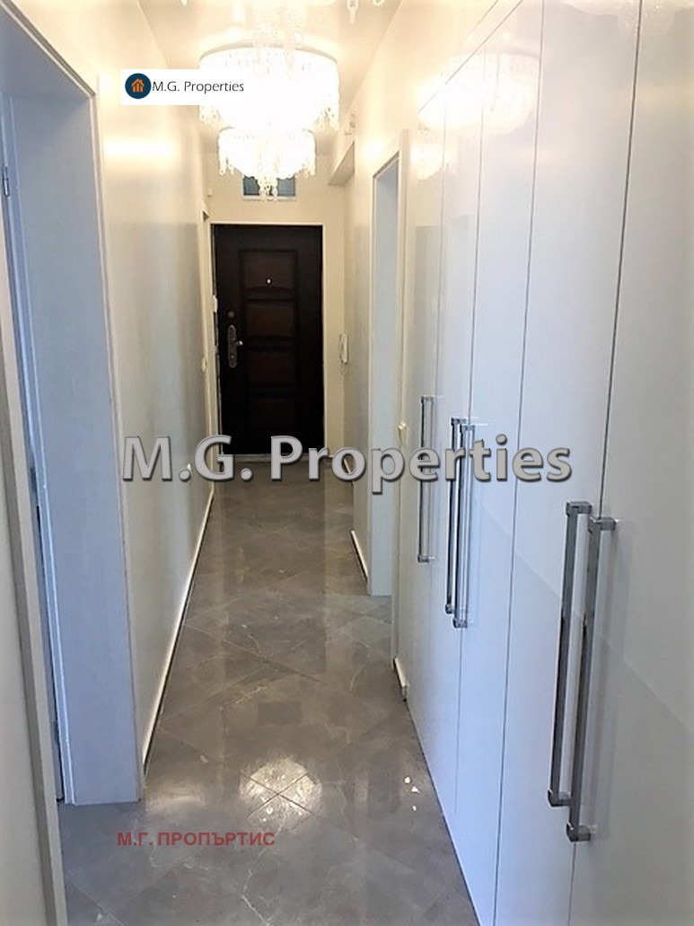 Дава под наем  4-стаен град Варна , Център , 197 кв.м | 88589468 - изображение [17]