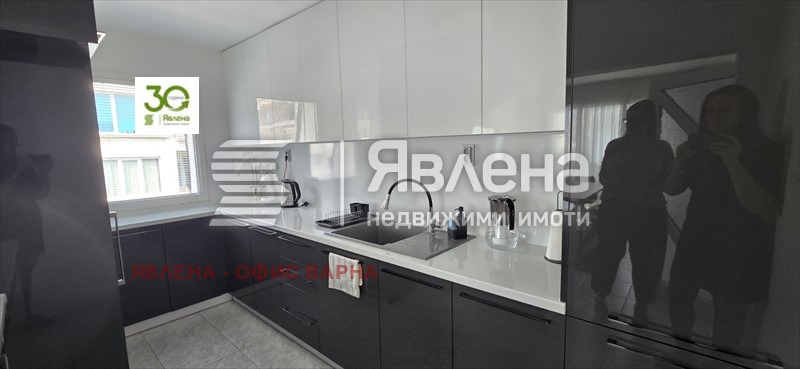 Дава под наем 4-СТАЕН, гр. Варна, Център, снимка 6 - Апартаменти - 54222283