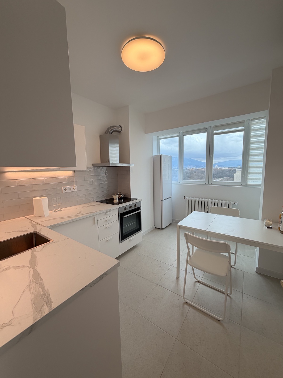 Дава под наем 2-СТАЕН, гр. София, Изгрев