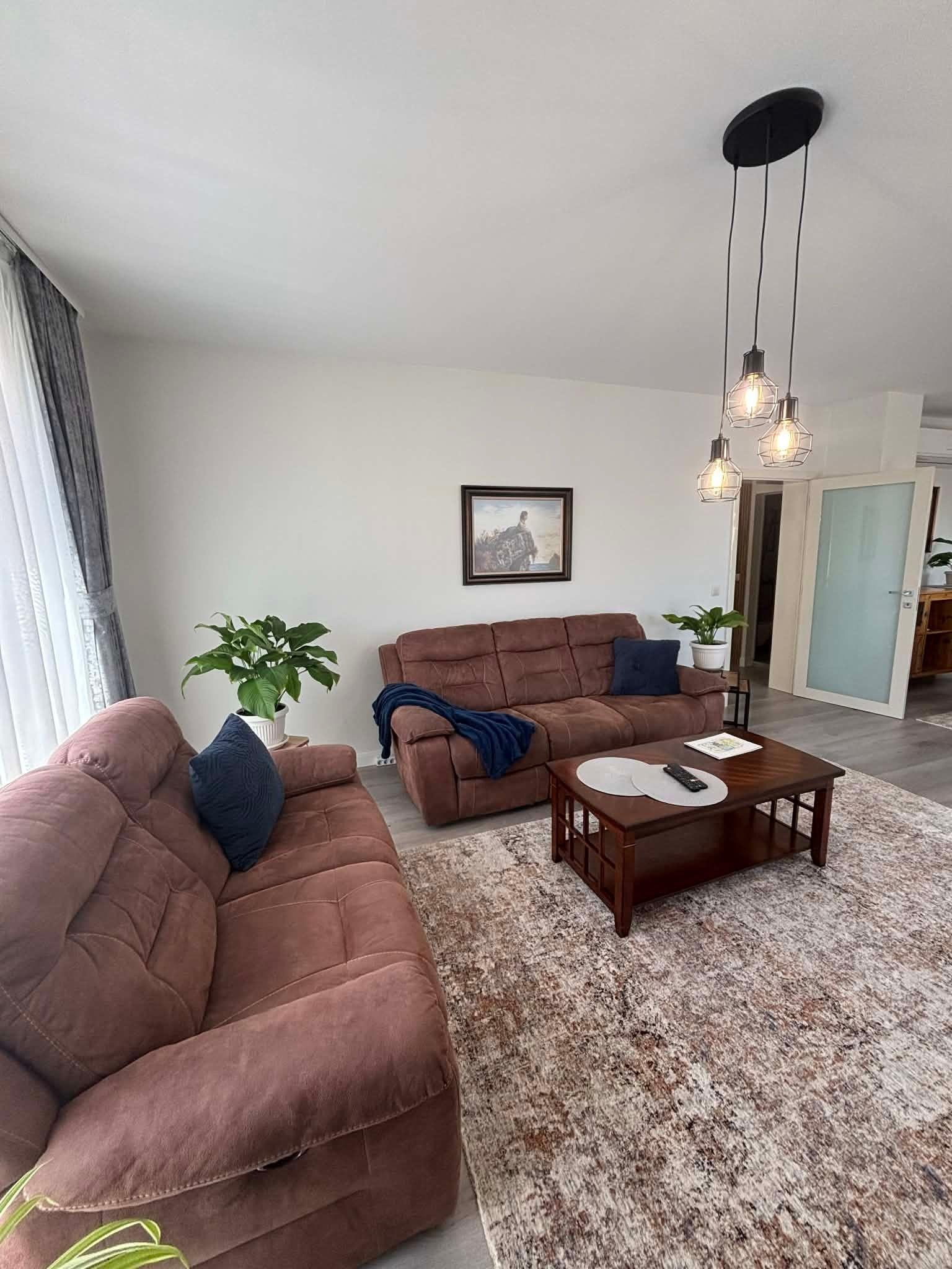 Дава под наем 3-СТАЕН, гр. София, Витоша