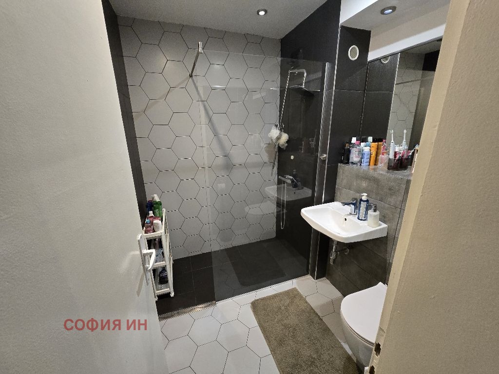 Дава под наем МНОГОСТАЕН, гр. София, Център, снимка 7 - Апартаменти - 55314744
