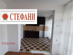 3-стаен град Русе, Център 3