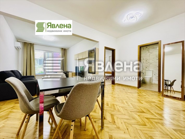 K pronájmu  1 ložnice Sofia , Centar , 75 m2 | 22853929