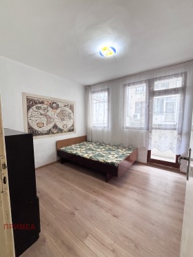 ���� ��� ���� 3-����� | Imot.bg � ����� ������ 8