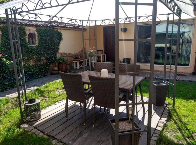 For Rent  House Plovdiv , Tsentar , 70 sq.m | 55763752