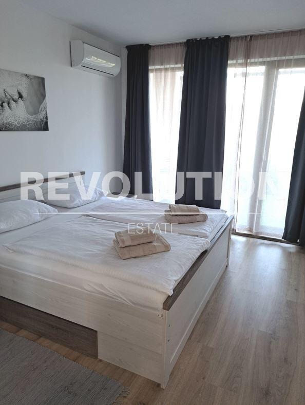 Para alugar  1 quarto Varna , k.k. Sv.Sv. Konstantin i Elena , 57 m² | 76431177 - imagem [3]