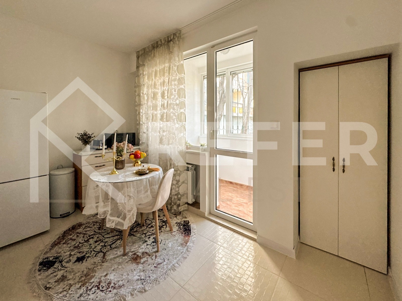 Дава под наем 3-СТАЕН, гр. София, Център, снимка 12 - Апартаменти - 53733970