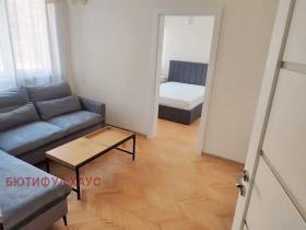 1 chambre Iztok, Sofia 5