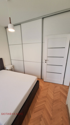 1 chambre Iztok, Sofia 10