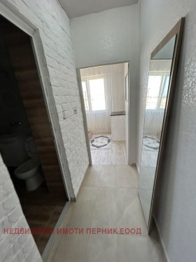 1 camera da letto Iztok, Pernik 8