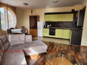 2 bedroom m-t Saltanat, Varna 2