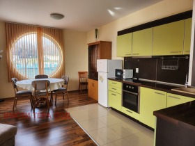 2 bedroom m-t Saltanat, Varna 7