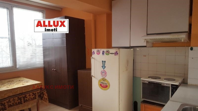 Дава под наем 1-СТАЕН, гр. Русе, Здравец Изток, снимка 3 - Апартаменти - 52393828