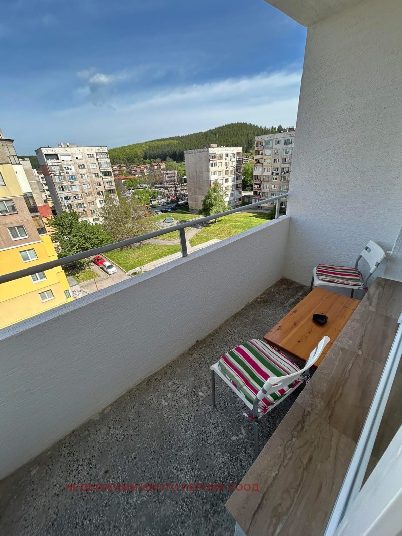 Vuokrattavana  1 makuuhuone Pernik , Iztok , 47 neliömetriä | 15802684