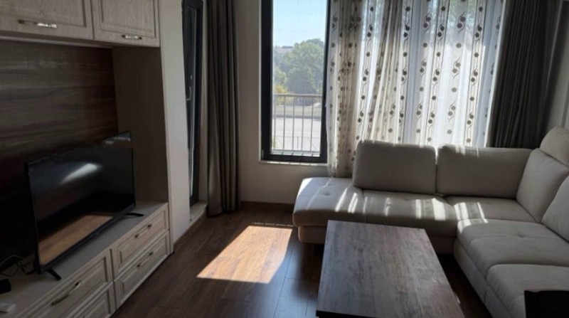 Te huur  2 slaapkamers Sofia , Zona B-19 , 92 m² | 91086657