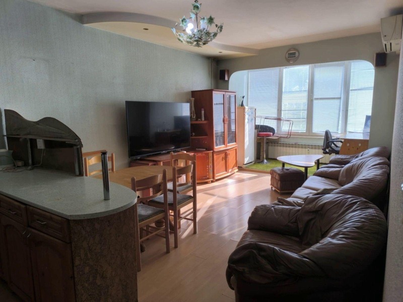 De inchiriat  2 dormitoare Sofia , Crasno selo , 75 mp | 11504959 - imagine [3]