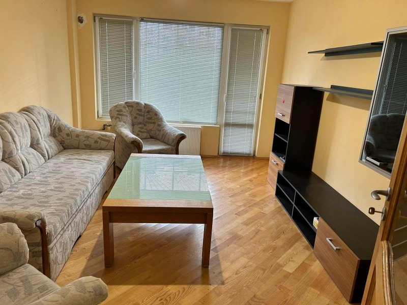 Дава под наем 3-СТАЕН, гр. Варна, Кайсиева градина, снимка 2 - Апартаменти - 53494615