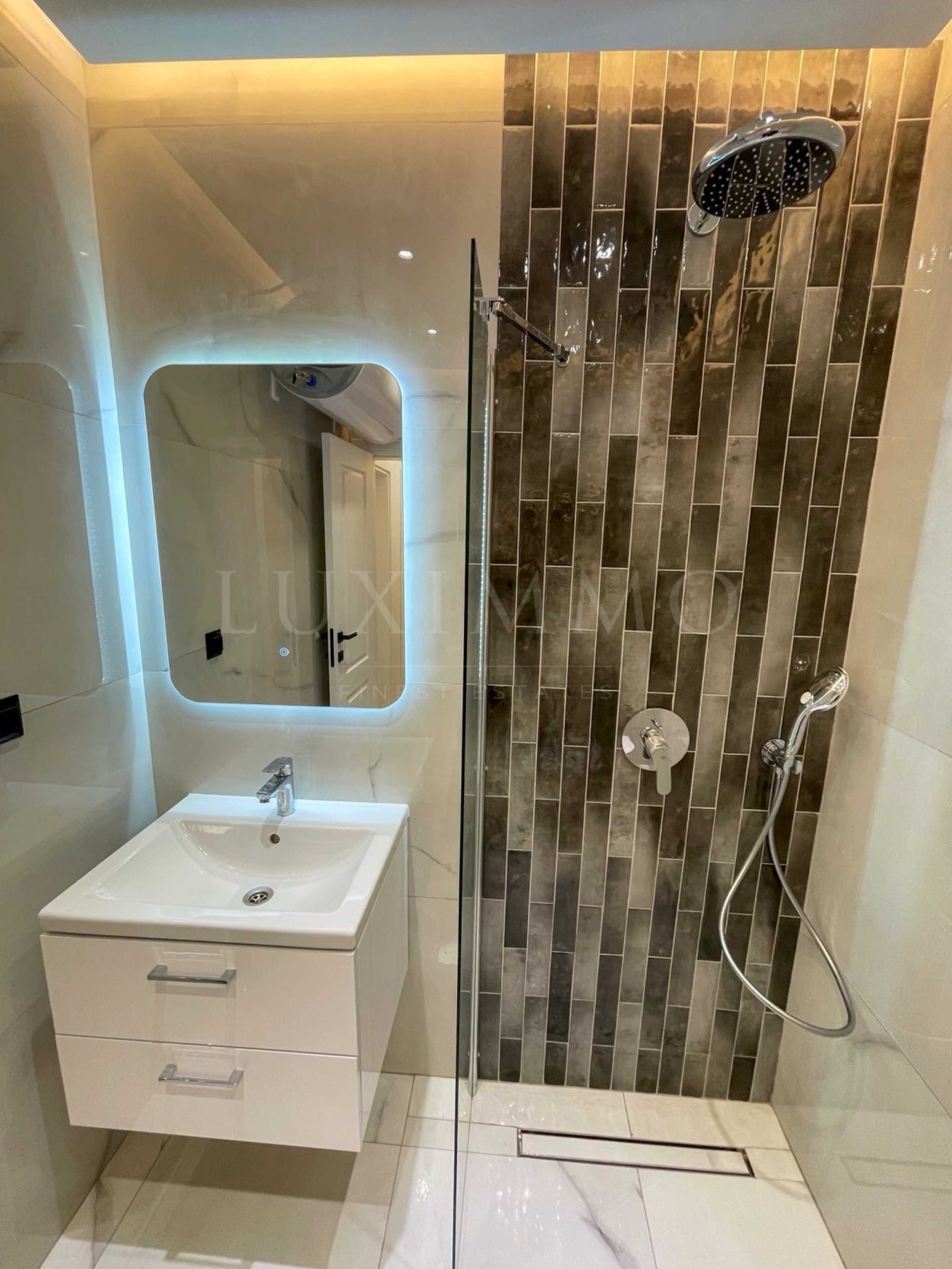 Дава под наем 2-СТАЕН, гр. Пловдив, Остромила, снимка 7 - Апартаменти - 54213852