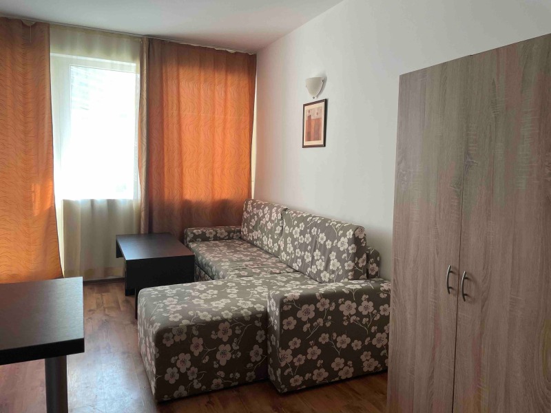 Дава под нем  2-стаен, град Бургас, Сарафово •  250 EUR • ID 83433845 — holmes.bg - [1] 