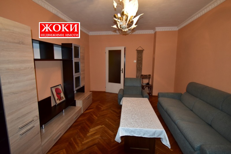K pronájmu  2 ložnice Pernik , Centar , 89 m2 | 23790905 - obraz [2]