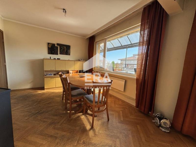 K pronájmu  3 ložnice Sofia , Lozenec , 140 m2 | 41988169 - obraz [9]