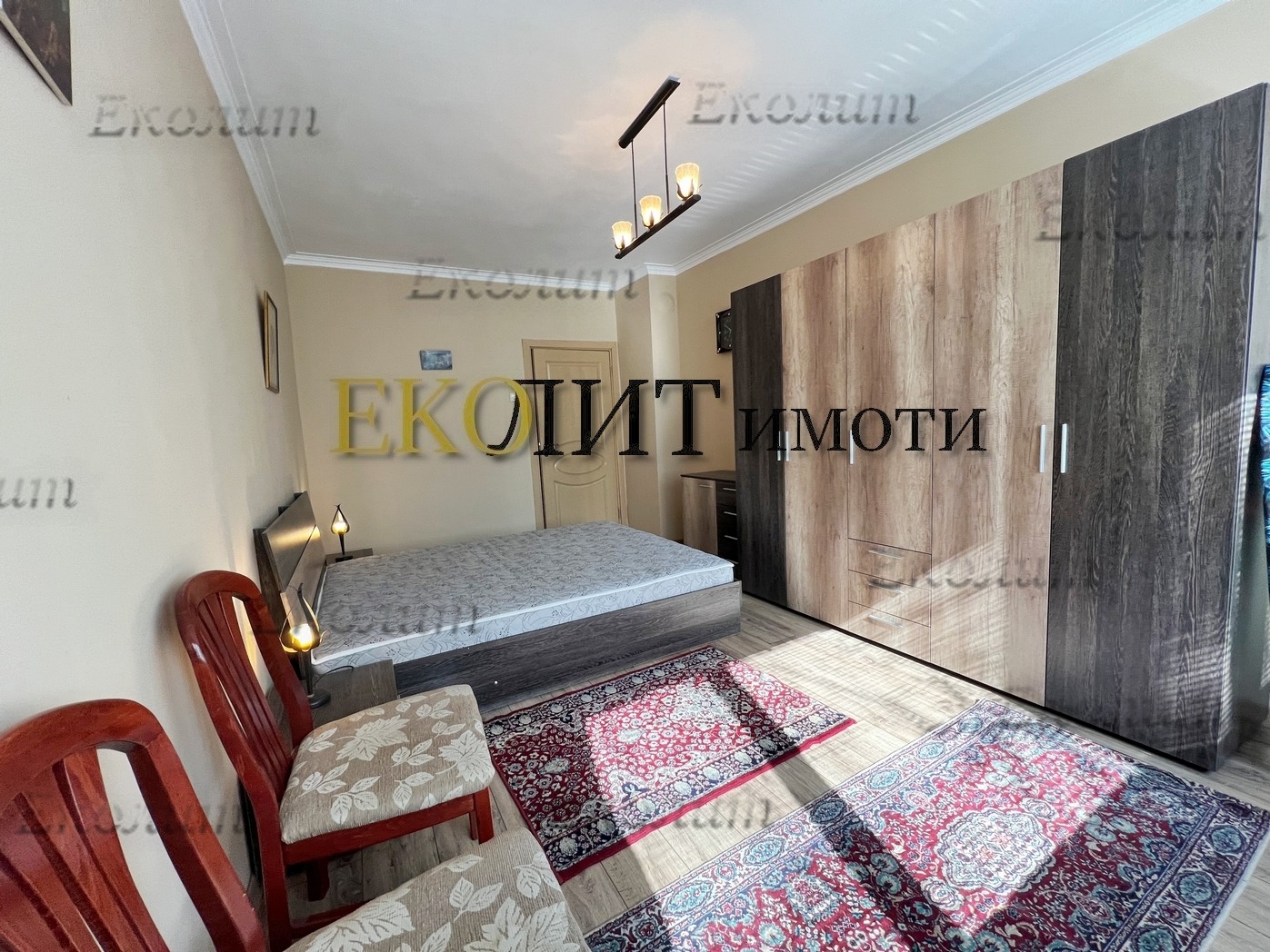 Дава под наем 3-СТАЕН, гр. София, Център, снимка 5 - Апартаменти - 55925279