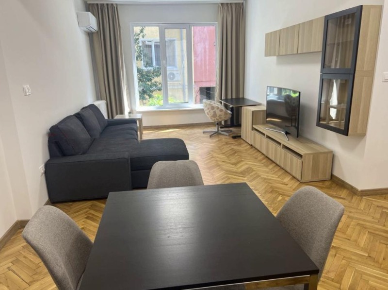Под наем 2-СТАЕН, град София, Център • 899 € • 39013306 — Holmes.bg