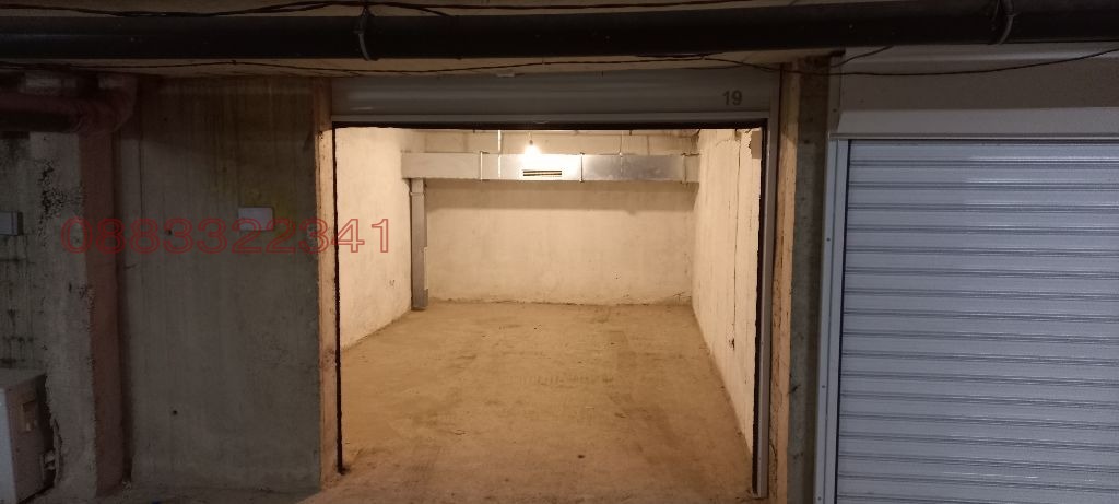 Дава под наем ГАРАЖ, ПАРКОМЯСТО, гр. София, Карпузица, снимка 8 - Гаражи и паркоместа - 53794605