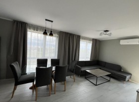 2 dormitoare Țentâr, Plovdiv
