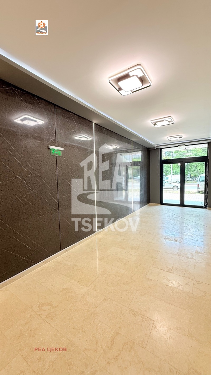Te huur  Studio Sofia , Ljulin 2 , 50 m² | 16758572 - afbeelding [16]