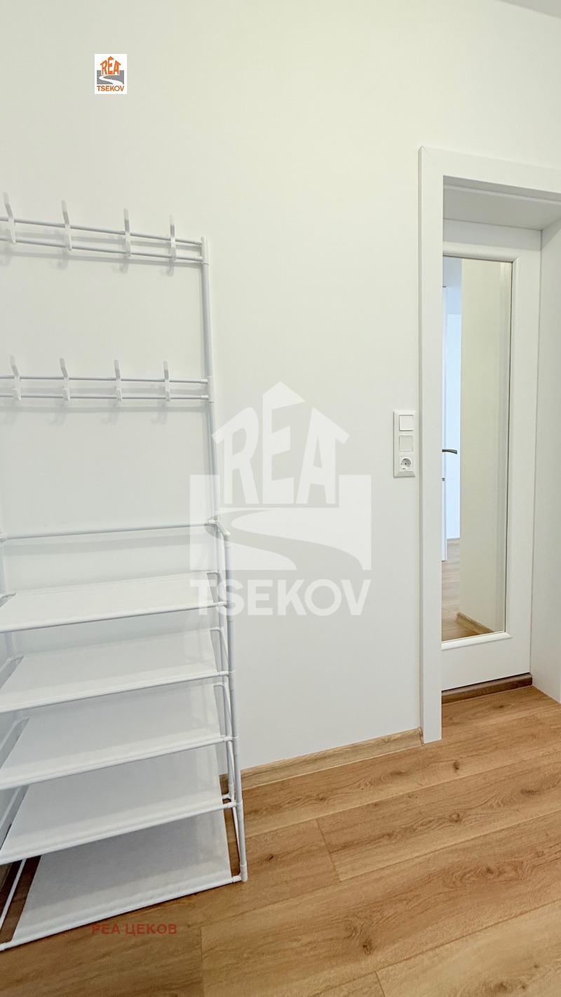 Te huur  Studio Sofia , Ljulin 2 , 50 m² | 16758572 - afbeelding [11]