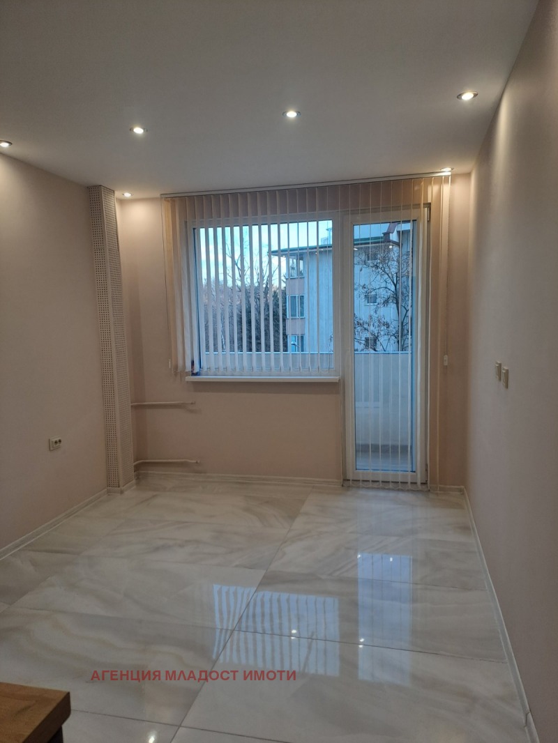 K pronájmu  1 ložnice Sofia , Strelbište , 70 m2 | 32565198 - obraz [2]