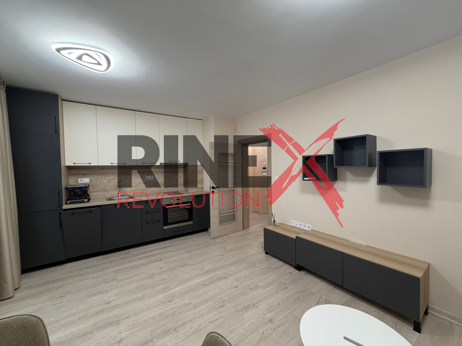 Дава под наем 2-СТАЕН, гр. Пловдив, Център, снимка 3 - Апартаменти - 54137055