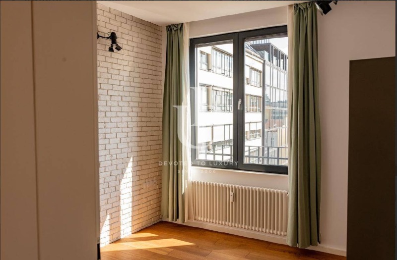 Издаје се  2 спаваће собе Софија , Центар , 70 м2 | 25281500 - слика [8]