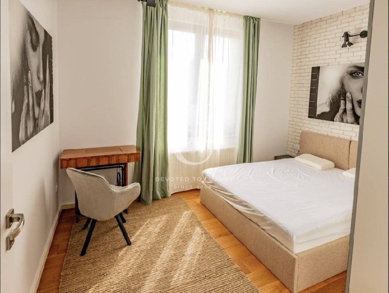 Издаје се  2 спаваће собе Софија , Центар , 70 м2 | 25281500 - слика [3]