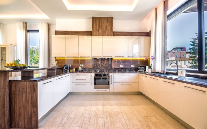 K pronájmu  Dům Sofia , Malinova dolina , 652 m2 | 28840913 - obraz [6]