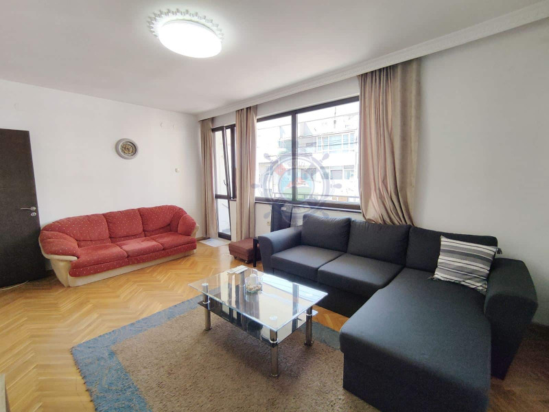 Дава под наем  3-стаен град Варна , Център , 92 кв.м | 34291384
