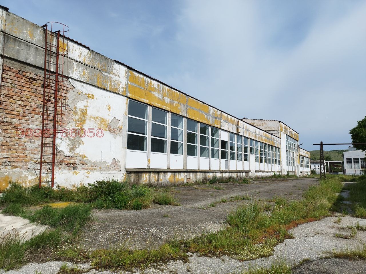 Дава под Наем ПРОМ. ПОМЕЩЕНИЕ | Imot.bg — изображение 3