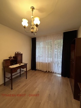 ���� ��� ���� 3-����� | Imot.bg � ����� ������ 8