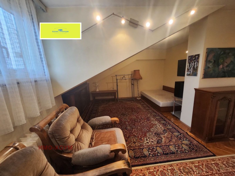 Дава под наем АТЕЛИЕ, ТАВАН, гр. София, Лозенец, снимка 2 - Апартаменти - 53350925