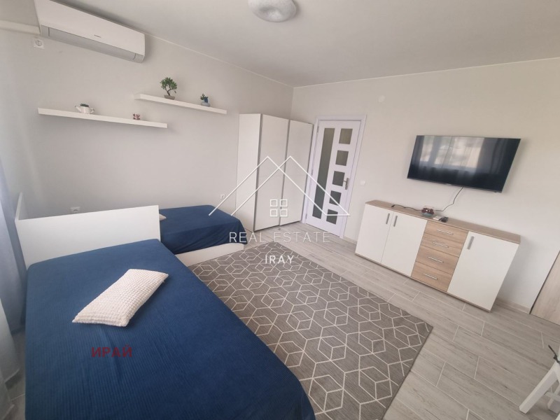 Kiadó  Stúdió Stara Zagora , Tri csucsura - centar , 50 négyzetméter | 64695590 - kép [4]
