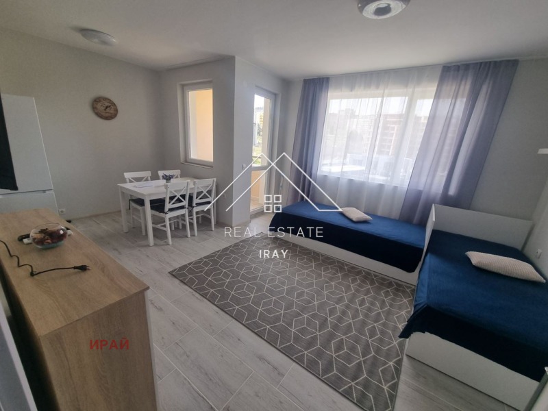 Kiadó  Stúdió Stara Zagora , Tri csucsura - centar , 50 négyzetméter | 64695590 - kép [10]