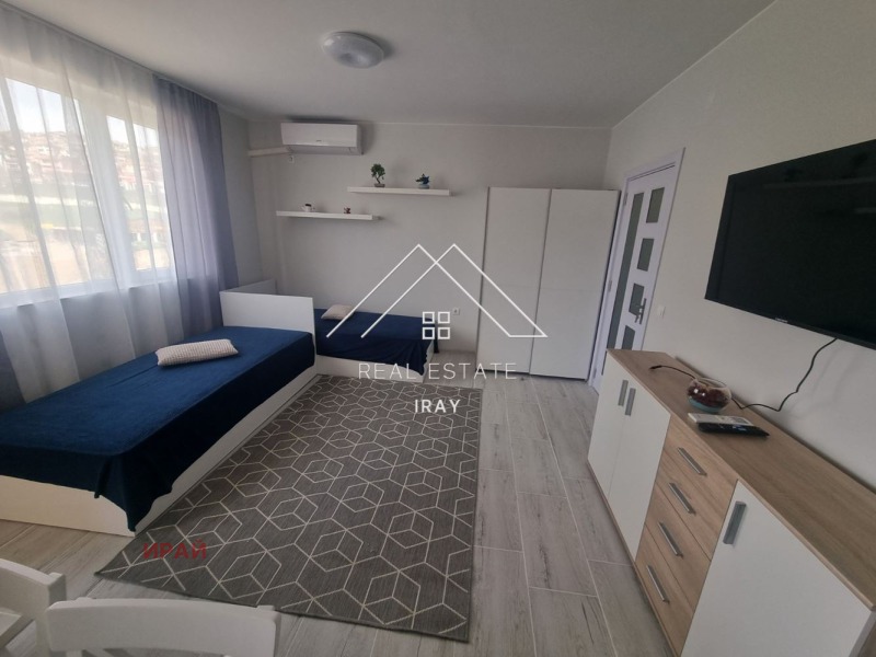 Kiadó  Stúdió Stara Zagora , Tri csucsura - centar , 50 négyzetméter | 64695590